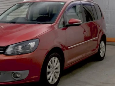 Volkswagen GOLF TOURAN