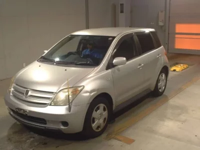 Toyota IST