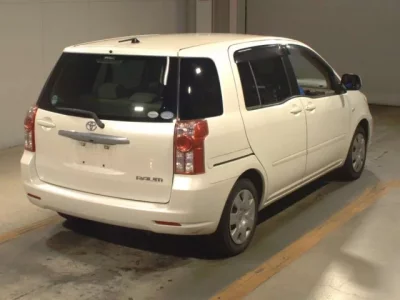 Toyota RAUM