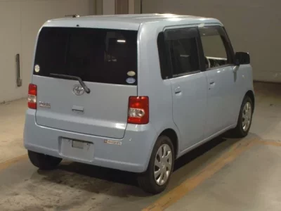 Toyota PIXIS SPACE