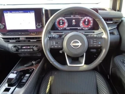 Nissan AURA