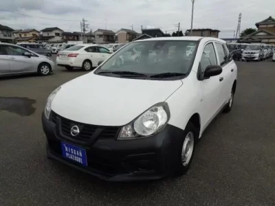 Nissan AD