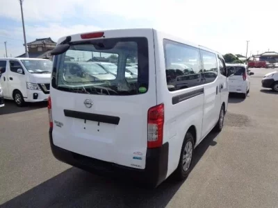 Nissan CARAVAN VAN
