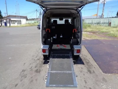 Nissan CLIPPER RIO