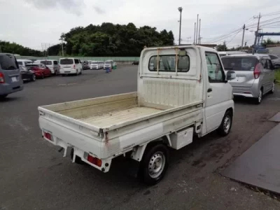 Nissan CLIPPER TRUCK
