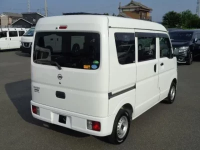 Nissan CLIPPER VAN