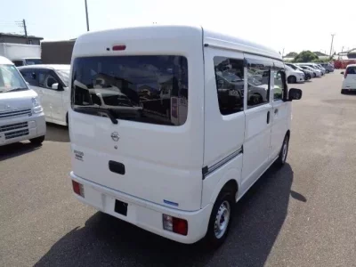 Nissan CLIPPER VAN