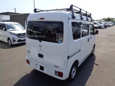 Nissan CLIPPER VAN