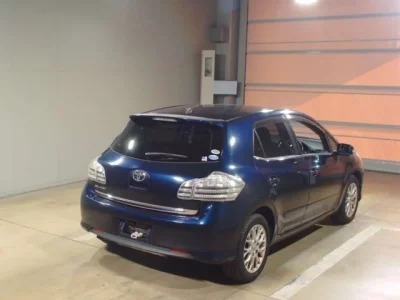 Toyota BLADE