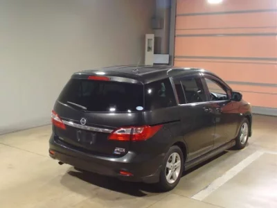 Nissan LAFESTA