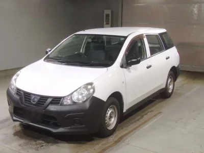 Nissan AD