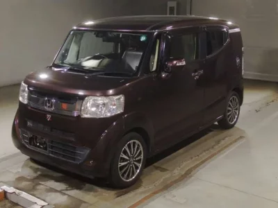 Honda N BOX SLASH