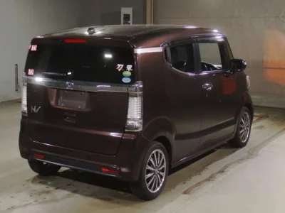 Honda N BOX SLASH