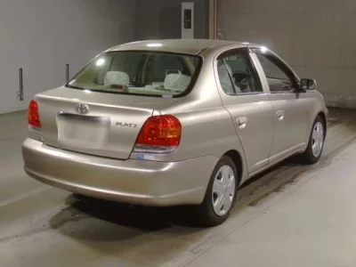 Toyota PLATZ