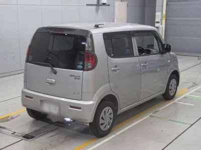 Suzuki MRWAGON