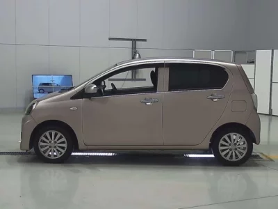 Daihatsu MIRA E S