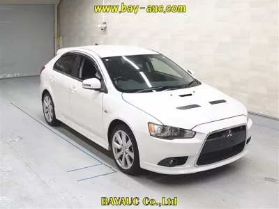 Mitsubishi GALANT FORTIS
