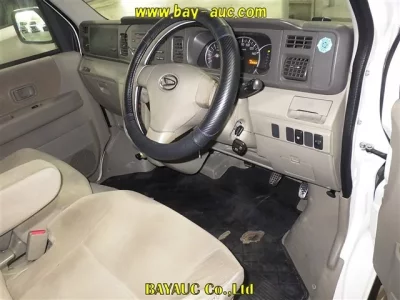 Daihatsu Atrai Wagon