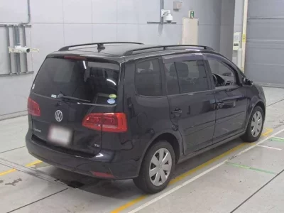 Volkswagen GOLF TOURAN