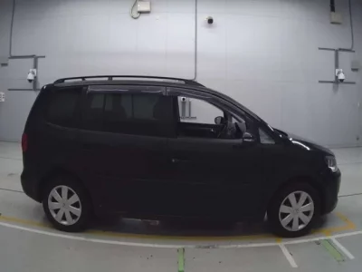 Volkswagen GOLF TOURAN