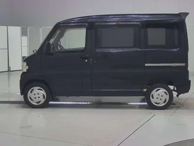Nissan CLIPPER RIO