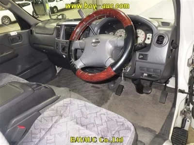 Nissan CARAVAN