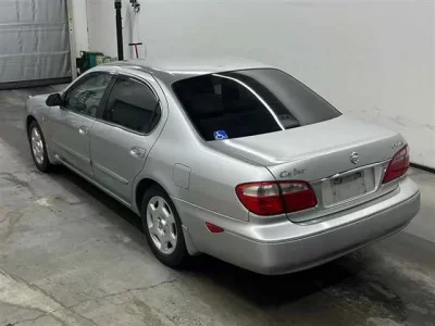 Nissan CEFIRO