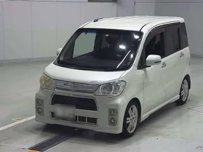 Daihatsu TANTO EXE