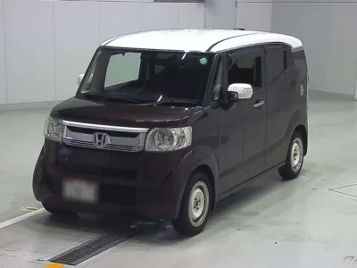 Honda N BOX SLASH