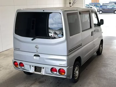 Nissan CLIPPER VAN
