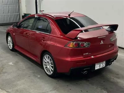 Mitsubishi LANCER