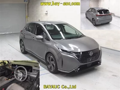 Nissan AURA