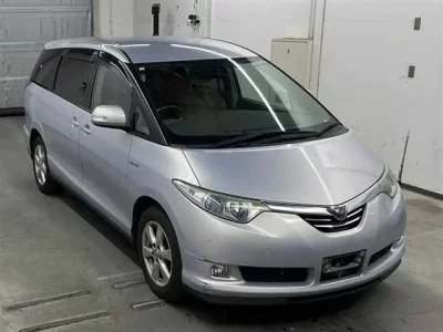 Toyota ESTIMA HYBRID