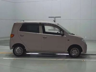 Daihatsu MAX