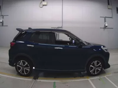 Daihatsu ROCKY