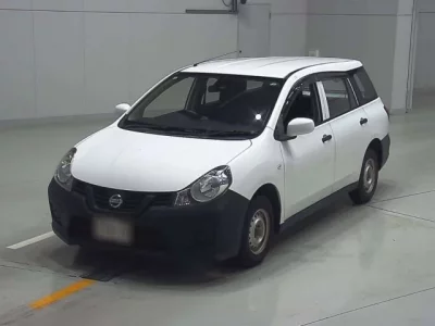 Nissan AD