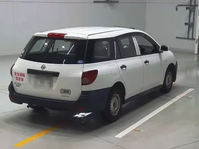 Nissan AD