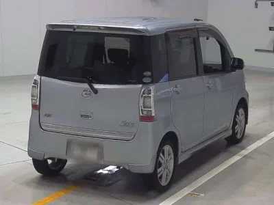 Daihatsu TANTO EXE
