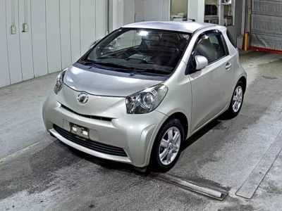 Toyota IQ