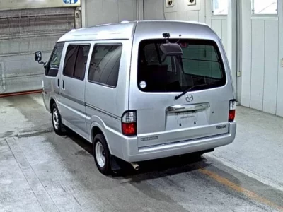 Mazda BONGO VAN
