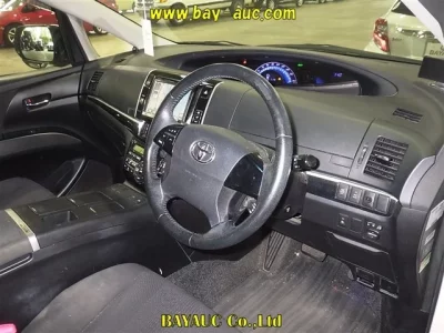 Toyota ESTIMA HYBRID