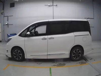 Toyota ESQUIRE