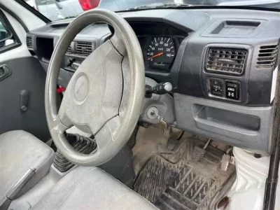 Nissan CLIPPER TRUCK