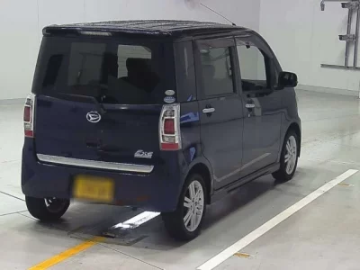 Daihatsu TANTO EXE