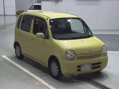 Daihatsu MOVE LATTE