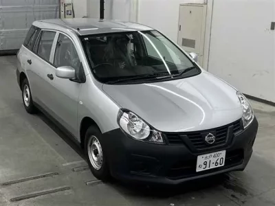 Nissan AD