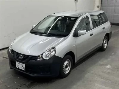 Nissan AD