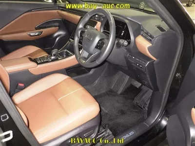 Lexus LBX