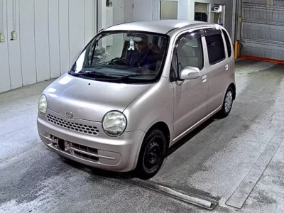Daihatsu MOVE LATTE