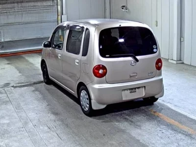 Daihatsu MOVE LATTE